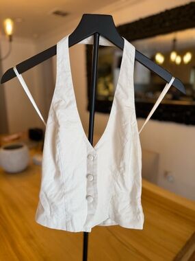 Sleeveless Cream Button-Front Halter Vest Top
